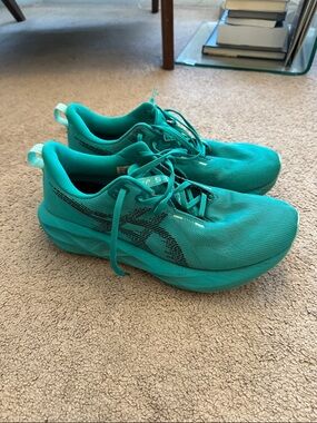 Asics Novablast 5